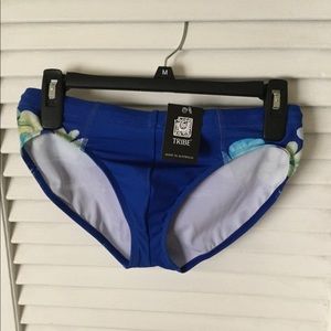 Tribe men’s medium swim low rise brief
